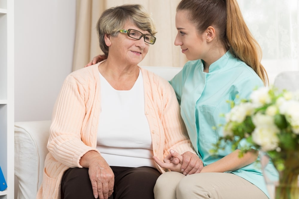 5 Key Advantages of Choosing Home Care for Seniors | Euro-American Connections & Homecare