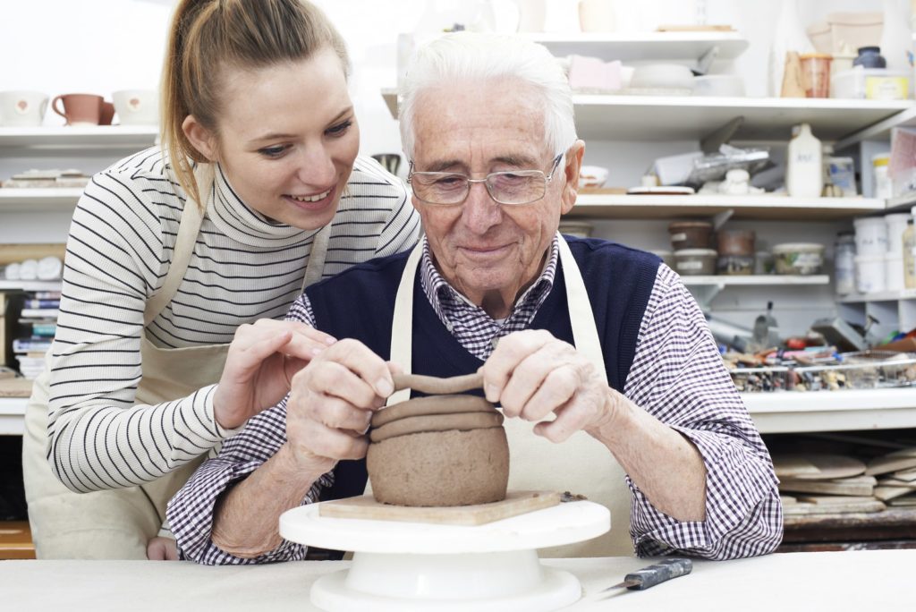 3 Reasons to Try Art Therapy With Your Client | Euro-American Connections & Homecare
