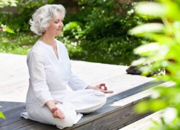 How Meditation Can Improve Senior Health
